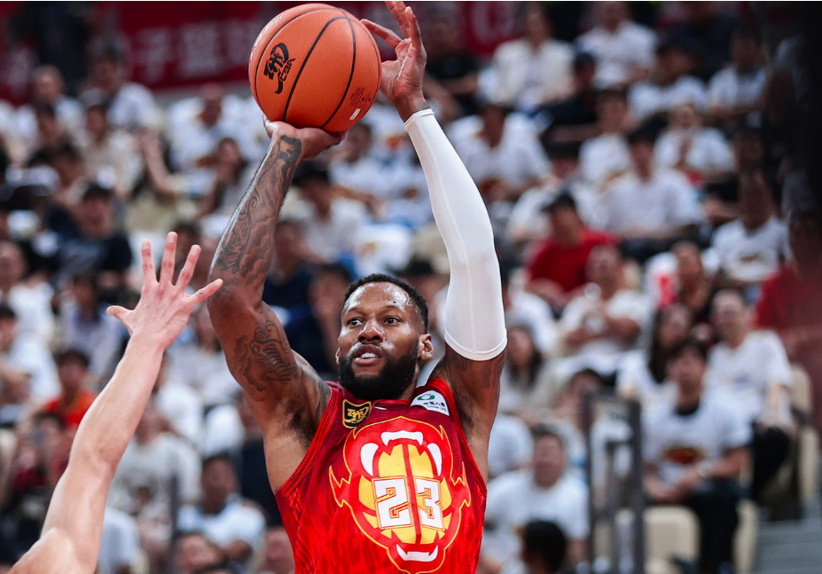 欧宝体育-包含加时末段CBA季后赛传出新动向，迈阿密热火迎来里程碑，管理层表态：压力陡增，赛季目标并未改变的词条-欧宝体育